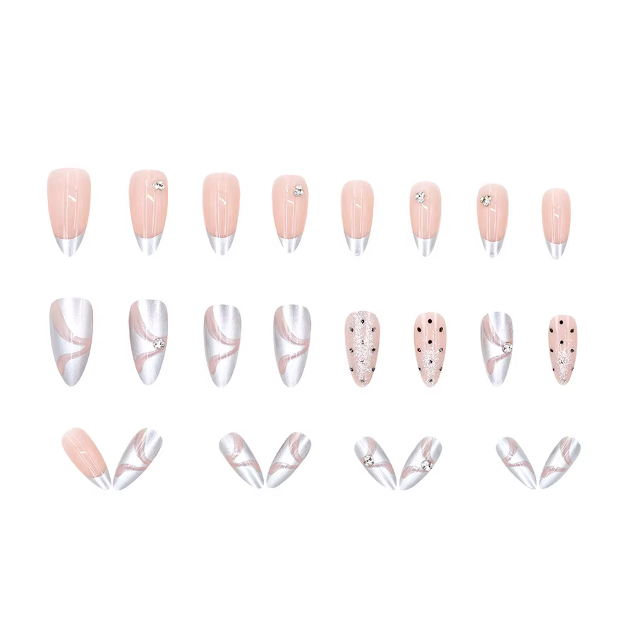 Faux ongles moyens pour femmes et filles