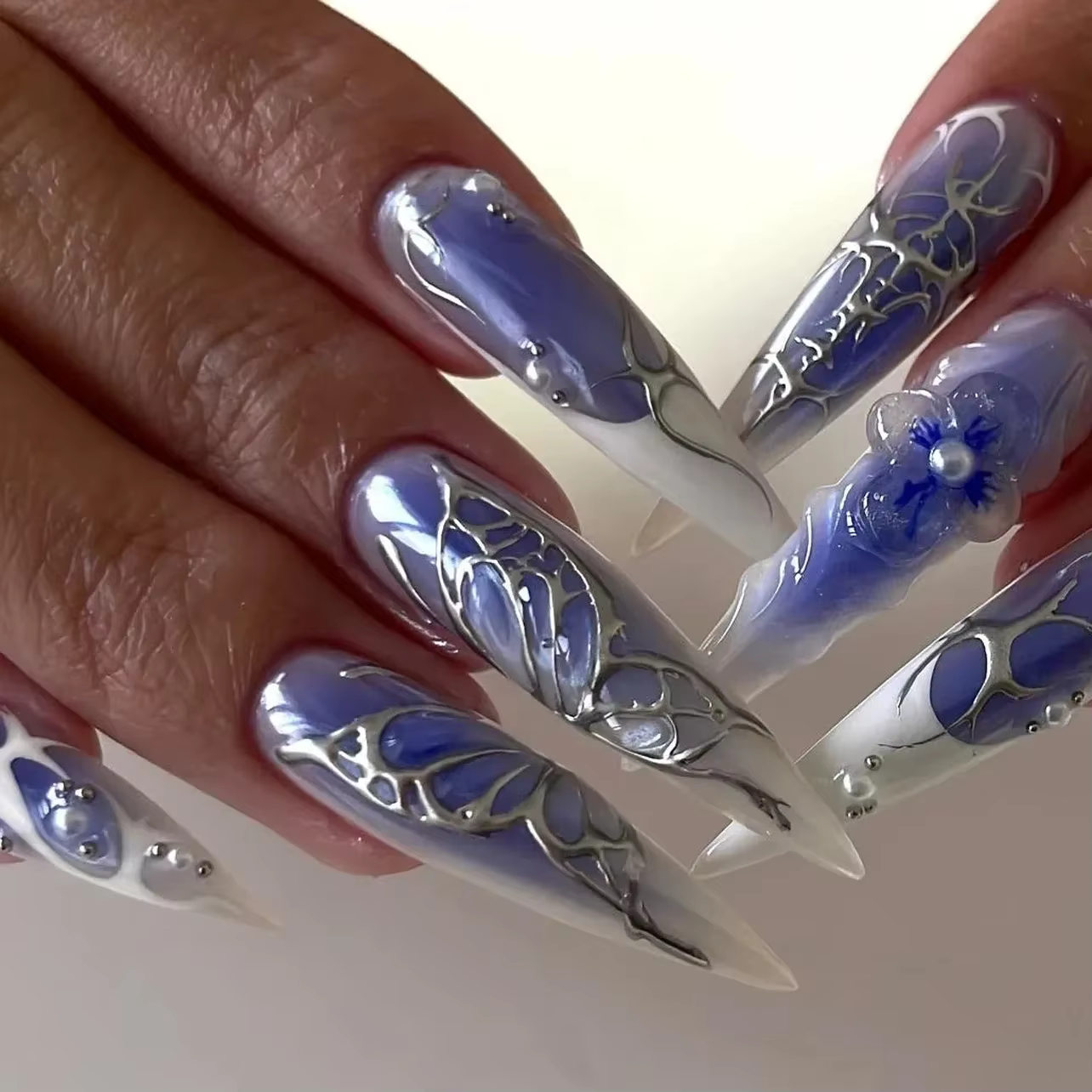 Ligne bleue délineation Gradual Halo teinture longue pointe Nail Art amour faux ongles détachable fini