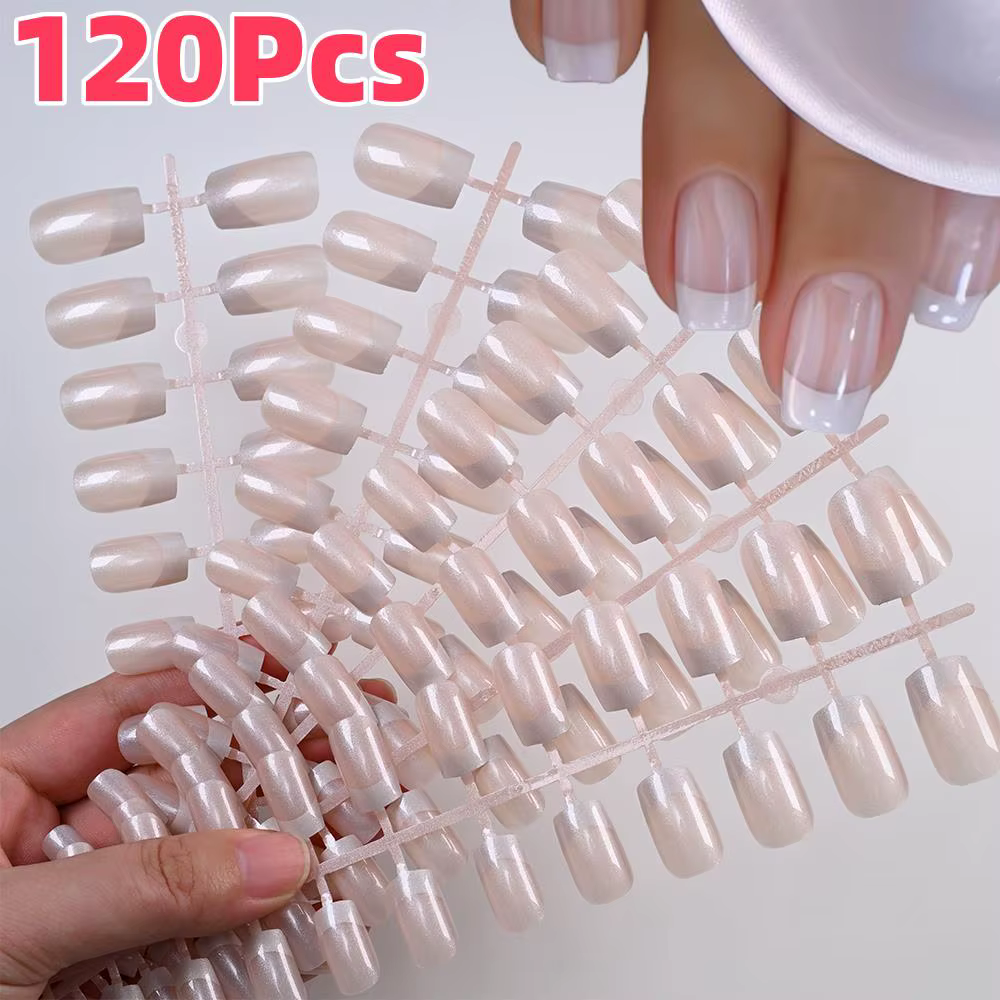 Faux ongles français nacrés brillants