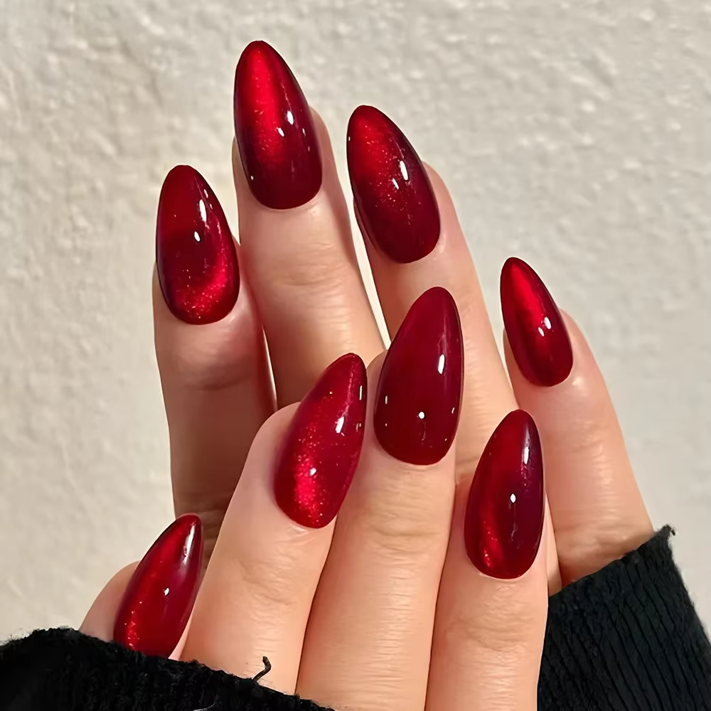 30 pièces brillant rouge oeil de chat presse sur ongles couverture complète couleur nue portable amande faux