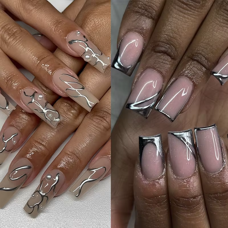 Poudre à paillettes argentées pour ongles