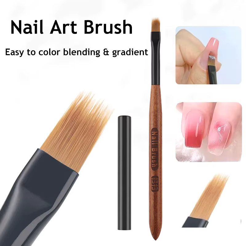 Brosse à ongles en bois dégradé