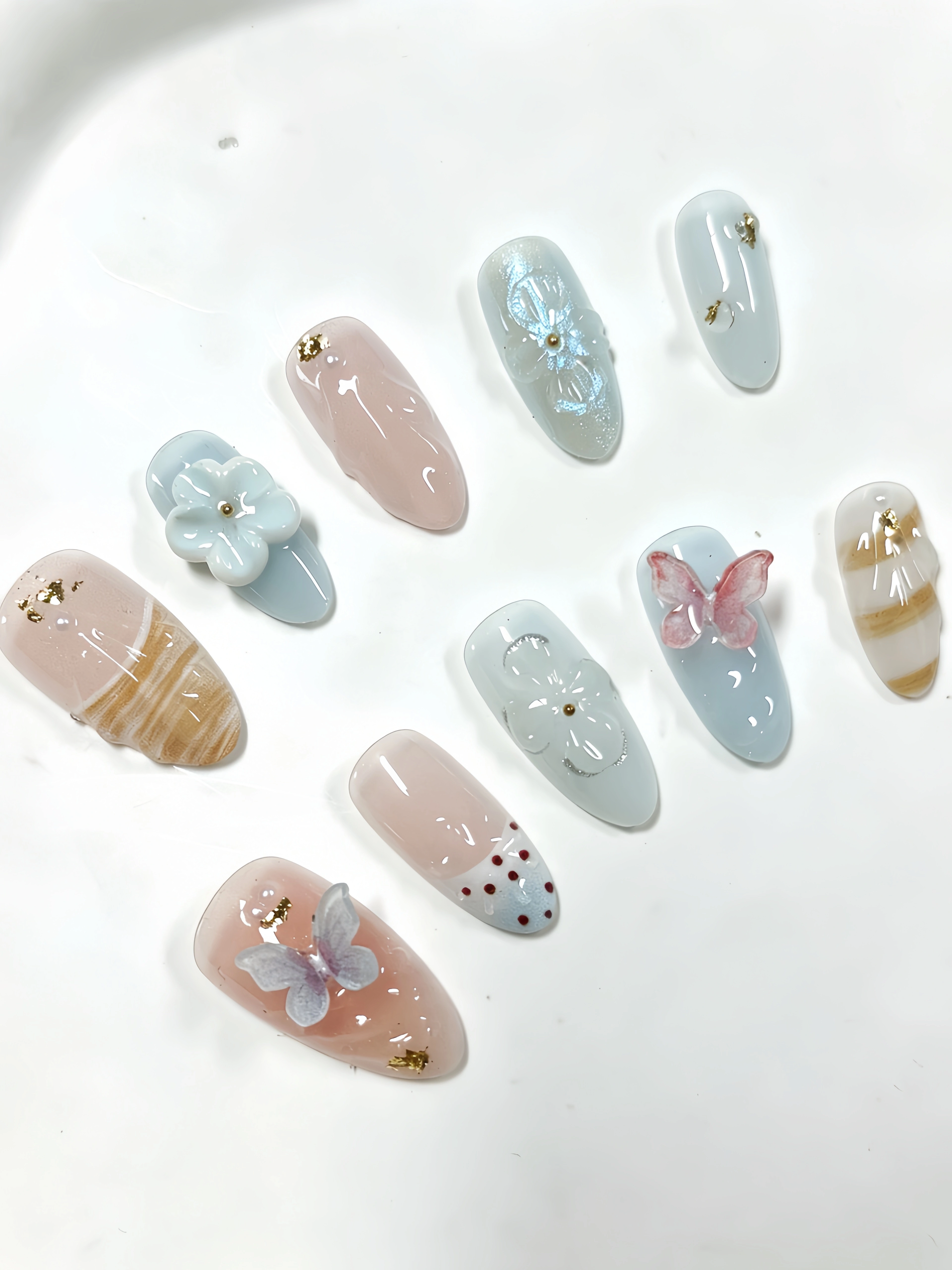 10 faux ongles en forme d'amande
