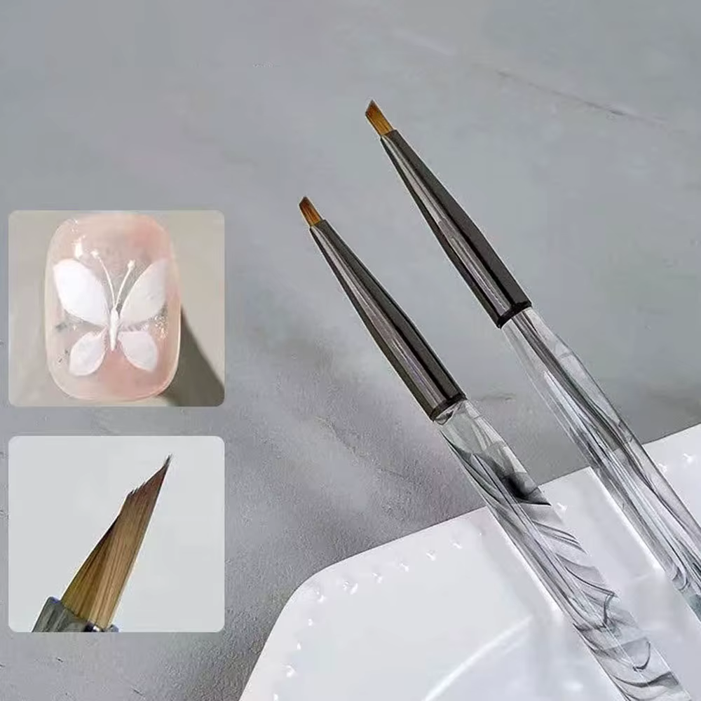Pinceaux à ongles japonais