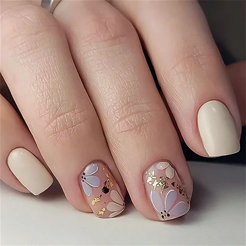 Rose blanc fleurs violet français Nail Art mode portable faux ongles détachable fini