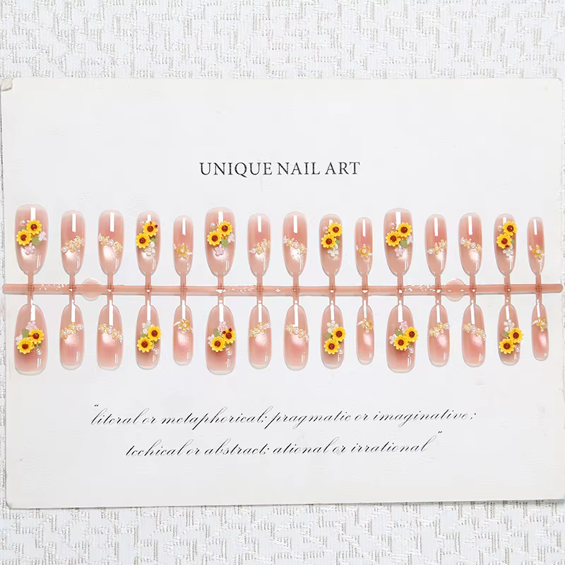 24 faux ongles tournesol 2024