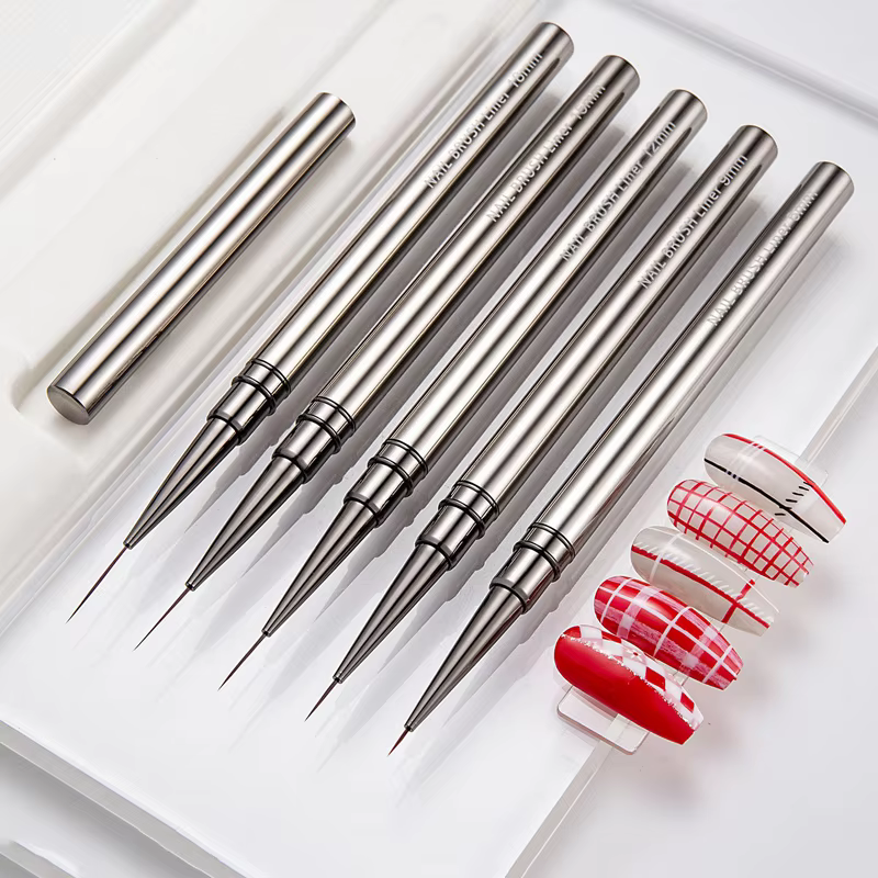 Brosse fine pour Nail Art