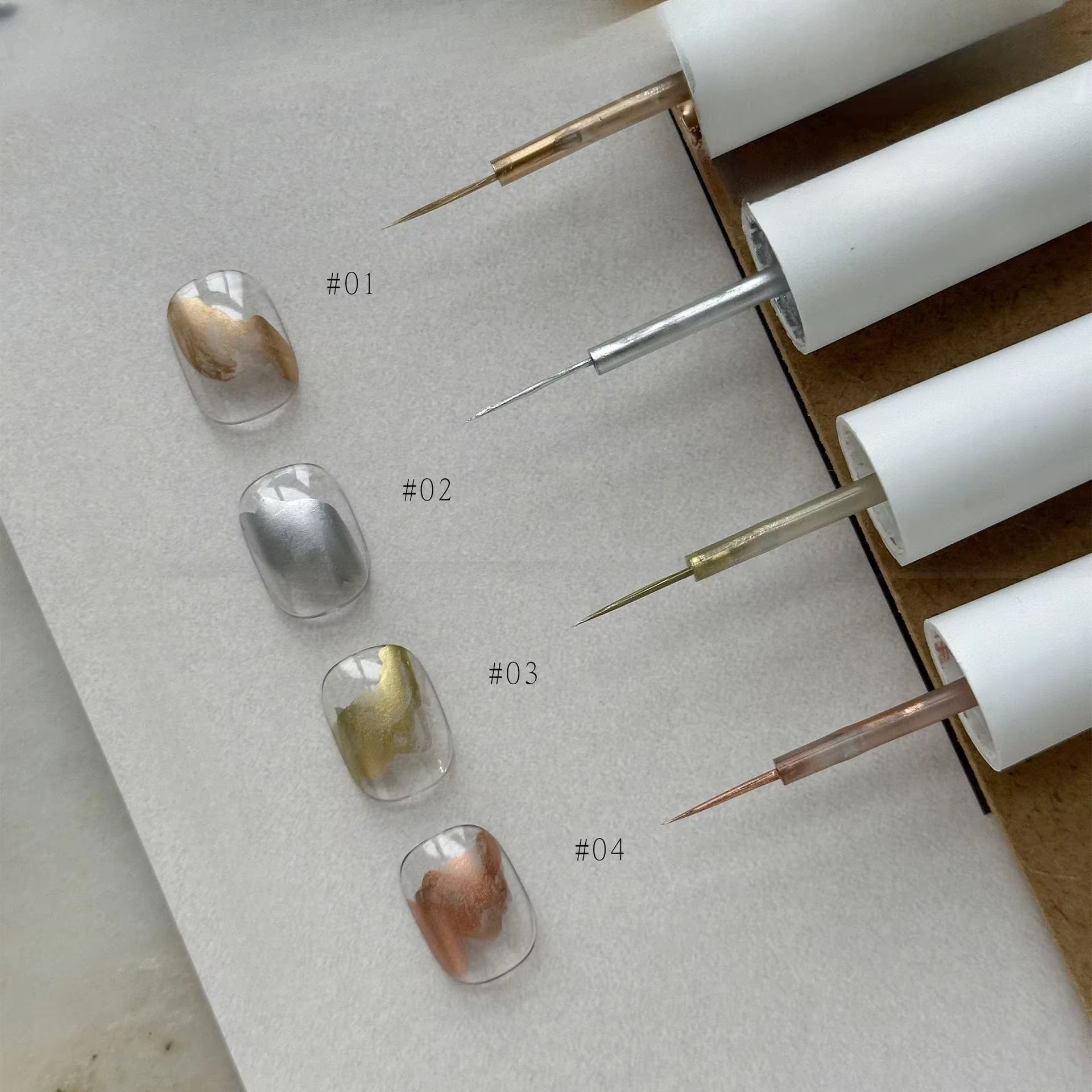 Vernis à ongles Gel fleuri en métal