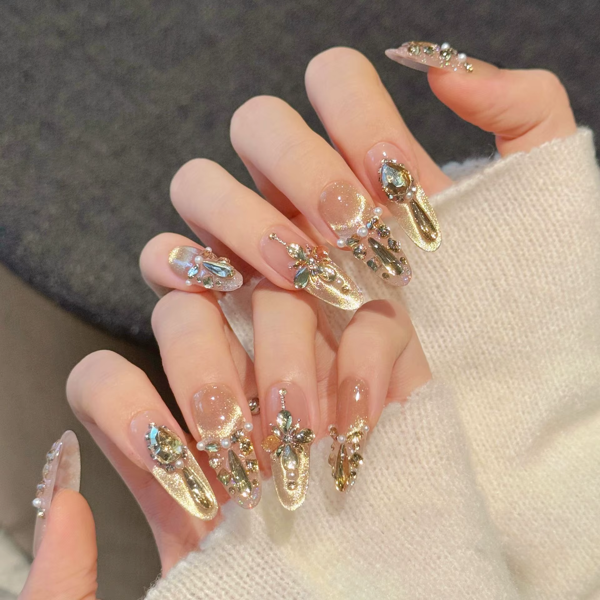 10 faux ongles ovales longs faits à la main