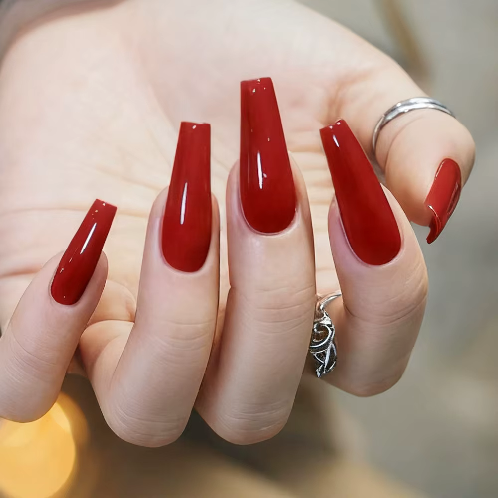 Faux ongles en acrylique à pression avec colle bordeaux