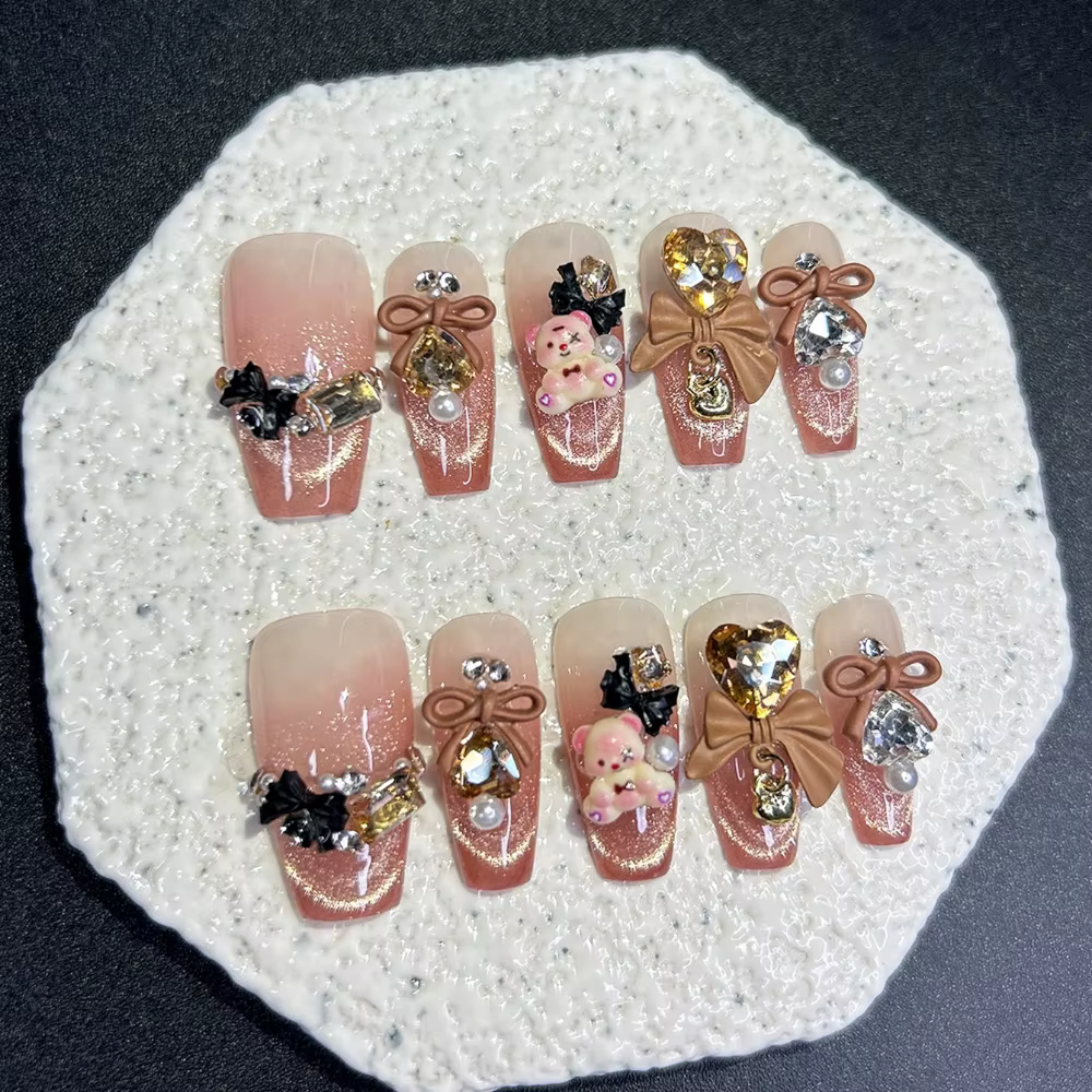 Ongles Press-On Faits Main Effet Œil de Chat Ours Rose Marron Mignon