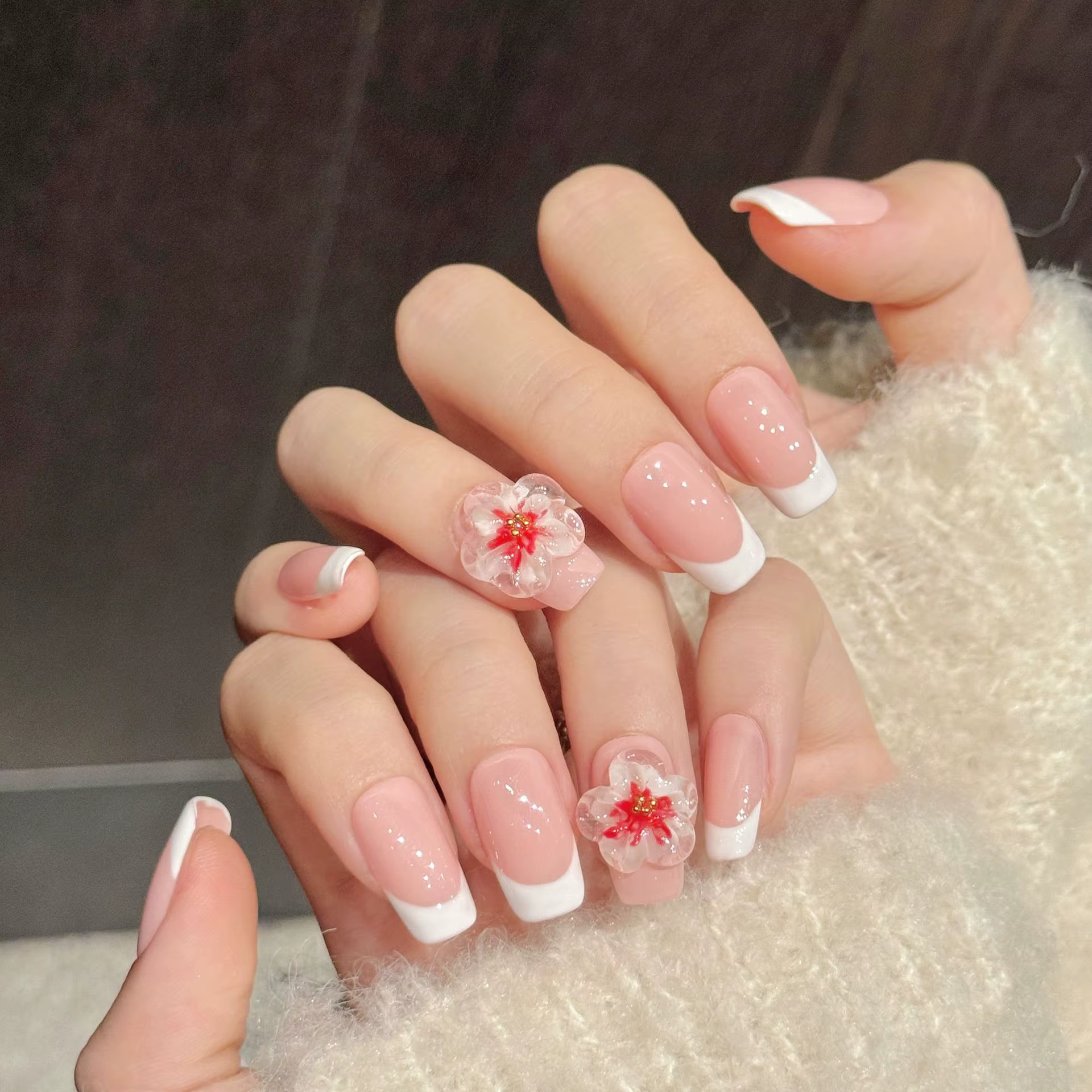 10 faux ongles en forme de cercueil faits à la main