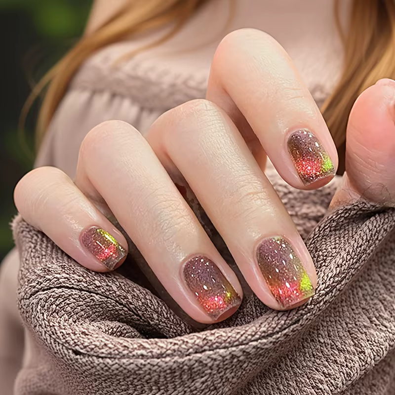 S82 Neon Sky - 10 ml No - Vernis à ongles œil de chat sans cuisson. Il sèche rapidement et dure longtemps. Avec une couleur principale mystérieuse et profonde