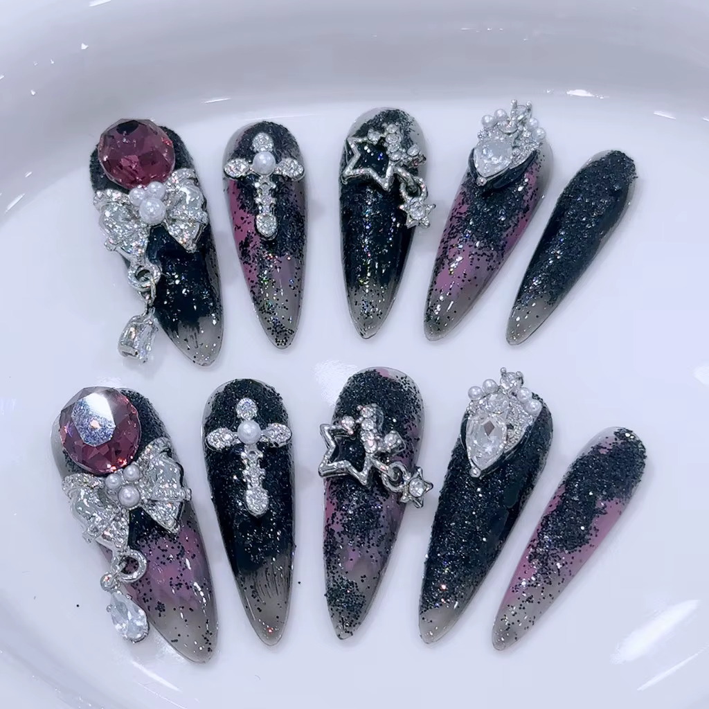 Faux Ongles de Luxe Faits Main à Coller Oblivion Dark Spice Girls