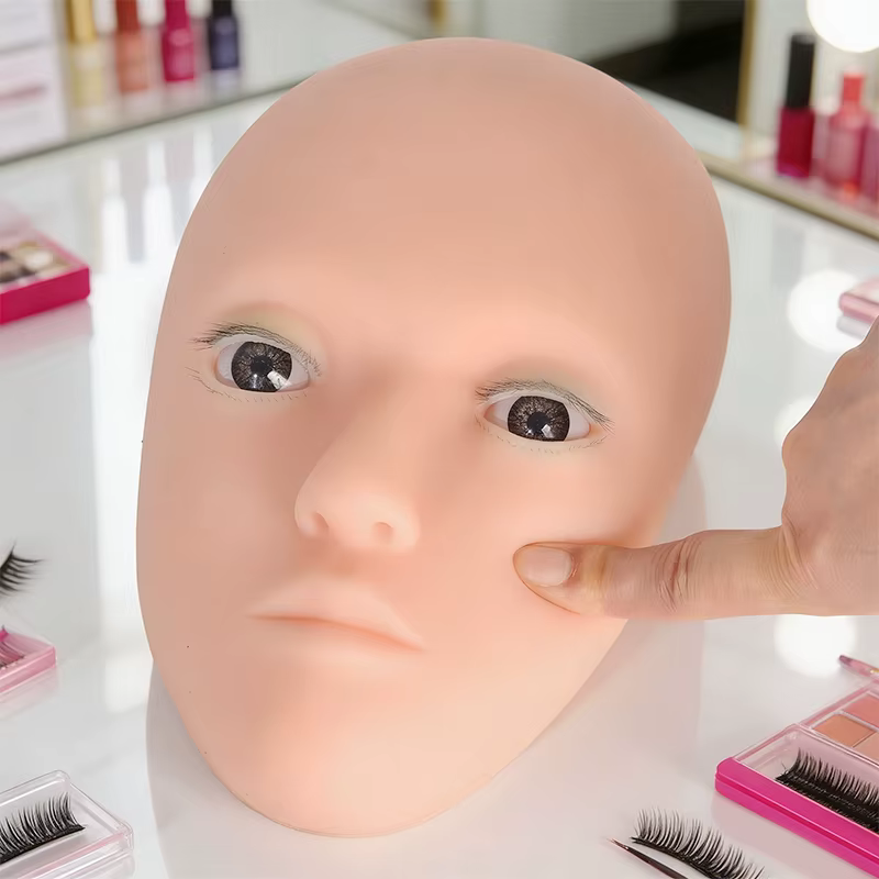 Tête d'entraînement professionnelle pour extensions de cils avec peau artificielle ultra-douce pour les techniciennes en cils, usage en salon