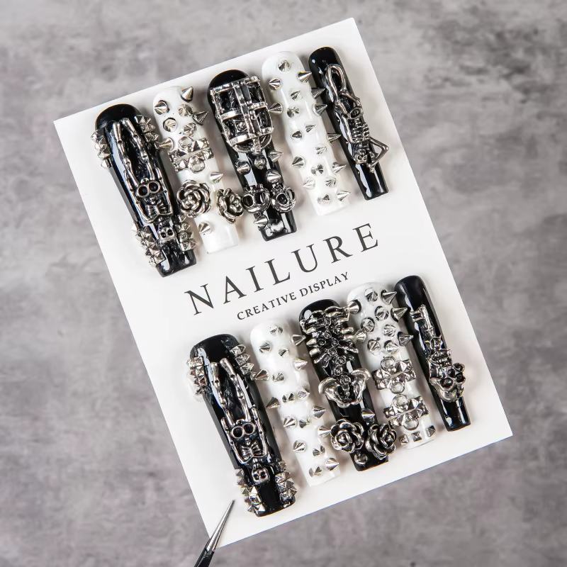 Faux ongles à presser extra longs