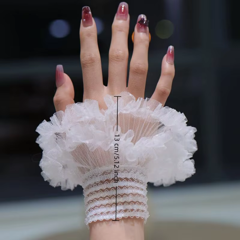 Manchettes de manucure en dentelle plissée pour nail art