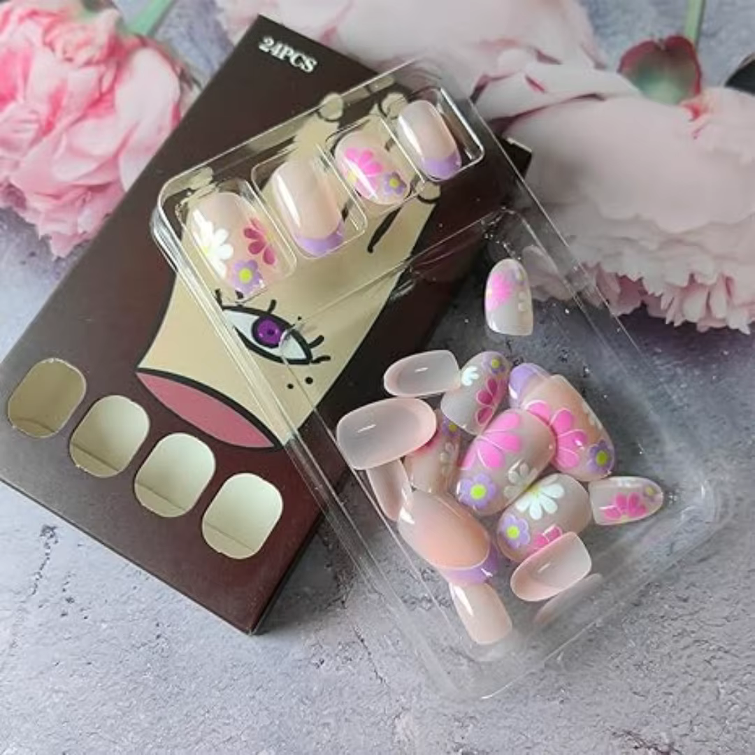 Faux ongles courts à pression en amande