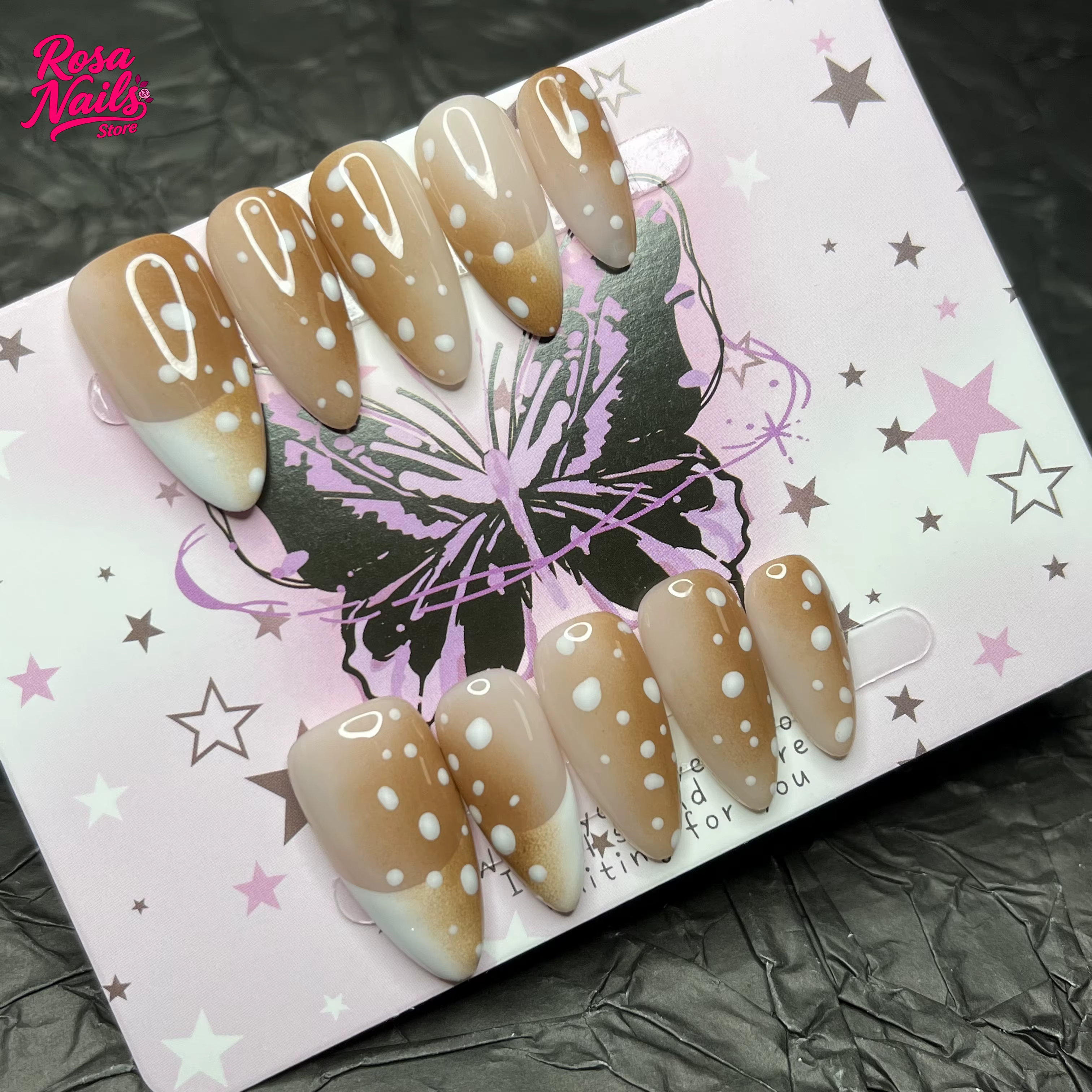 10 pièces presse à la main sur les ongles cerf impression peint
