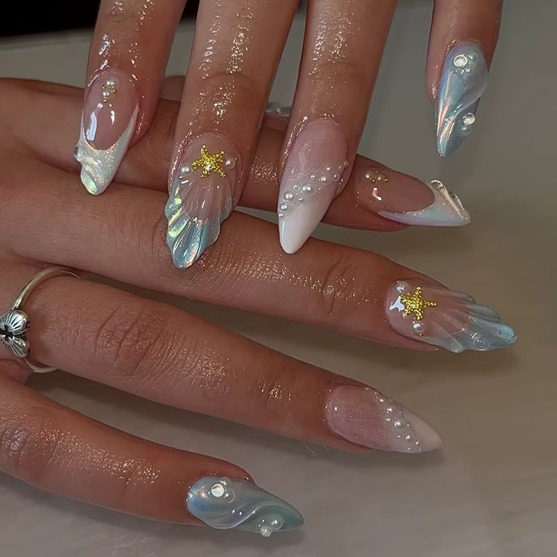 Faux ongles à presser en amande