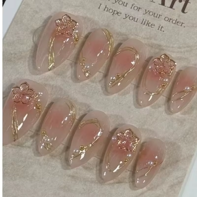 10 pièces de décoration d'ongles en forme d'amande