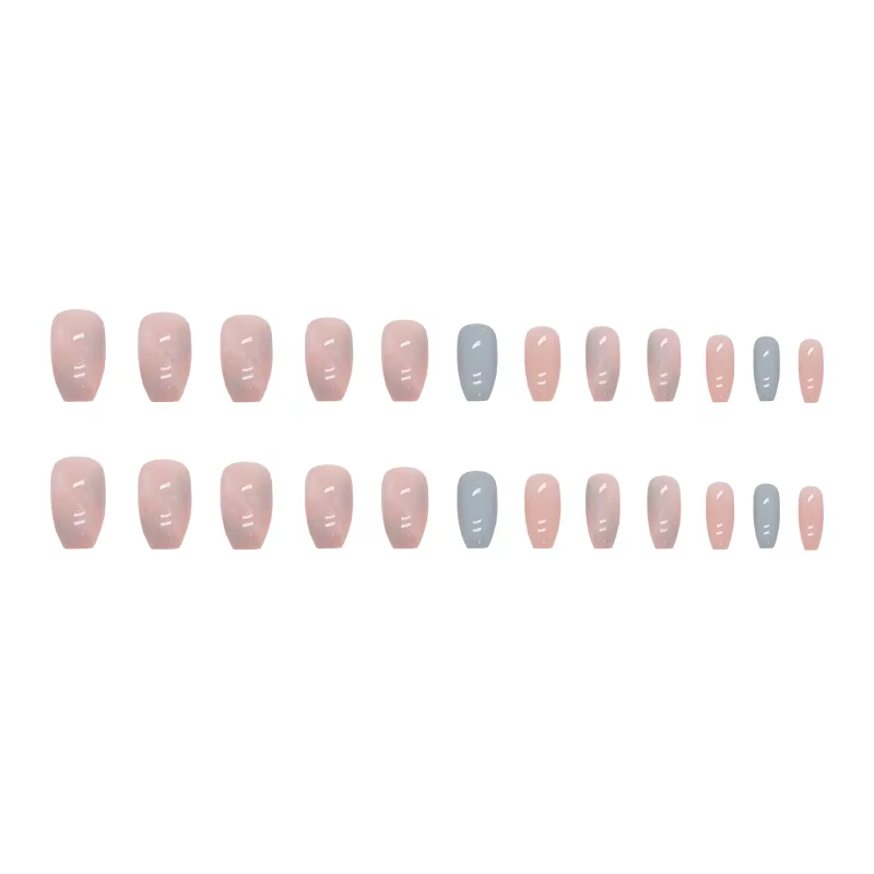 24 morceaux d'ongles longs et nus doux (forme carrée)
