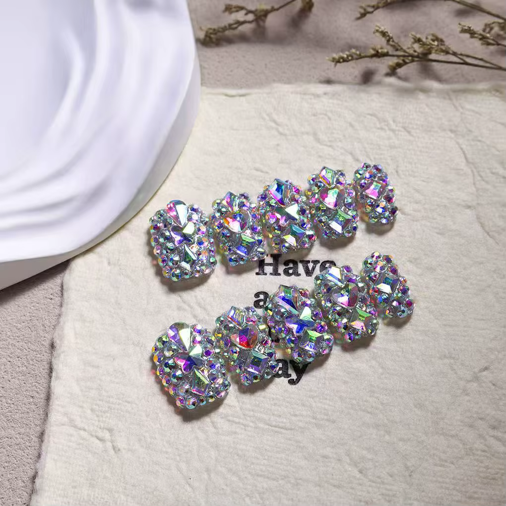 10 pièces haut de gamme AB plein de diamants colorés faux ongles faits à la main