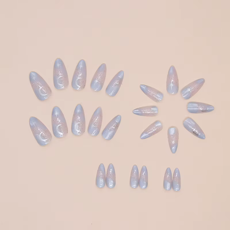 Faux ongles moyens pour femmes
