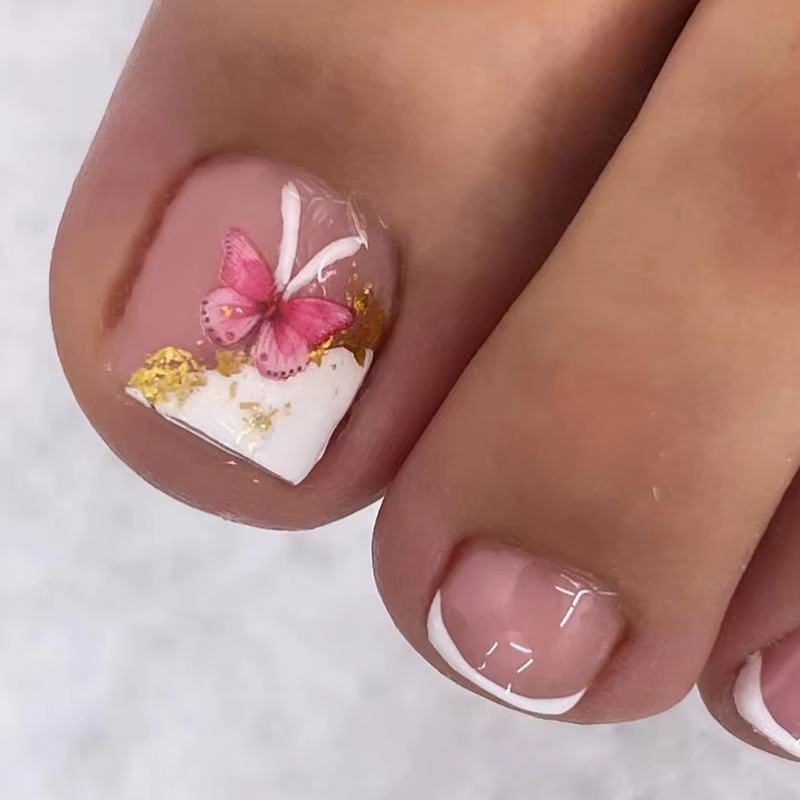 Nouvelles ongles artificiels à fleurs blanches avec feuille d'or