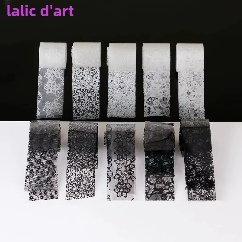 Feuille de transfert de dentelle noire et blanche