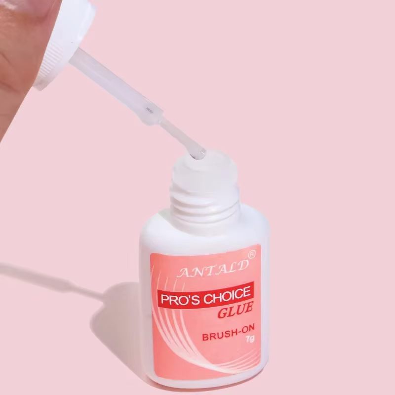 Colle pour faux ongles à séchage rapide