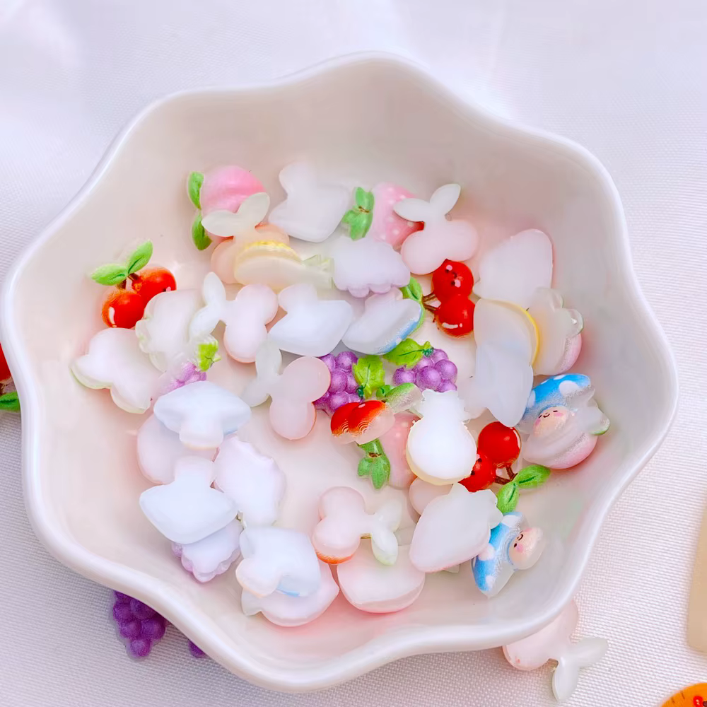 Décorations en résine pour ongles