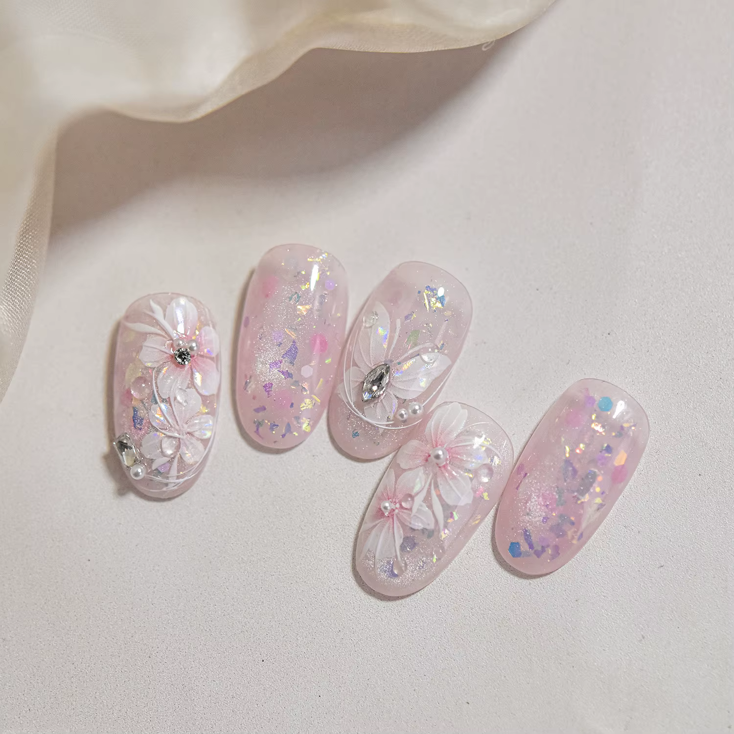 Autocollants pour ongles avec paysage printanier et ombres de fleurs