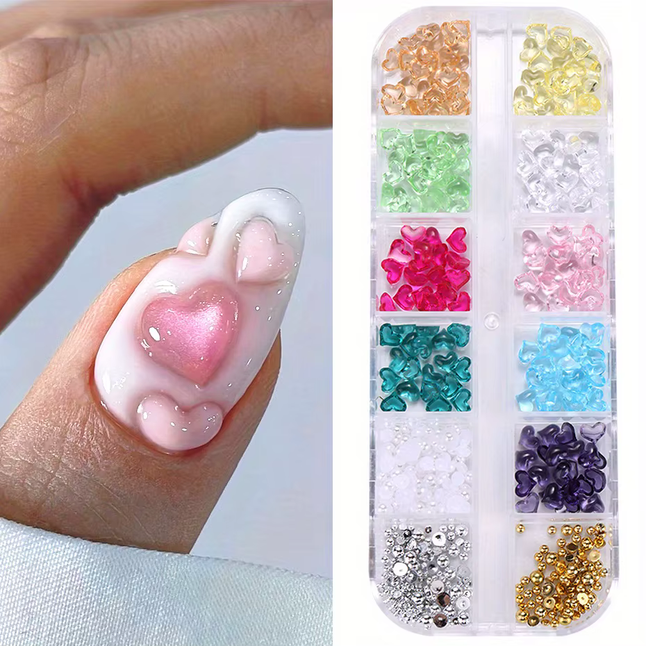 12 grilles en forme de cœur pour Nail Art