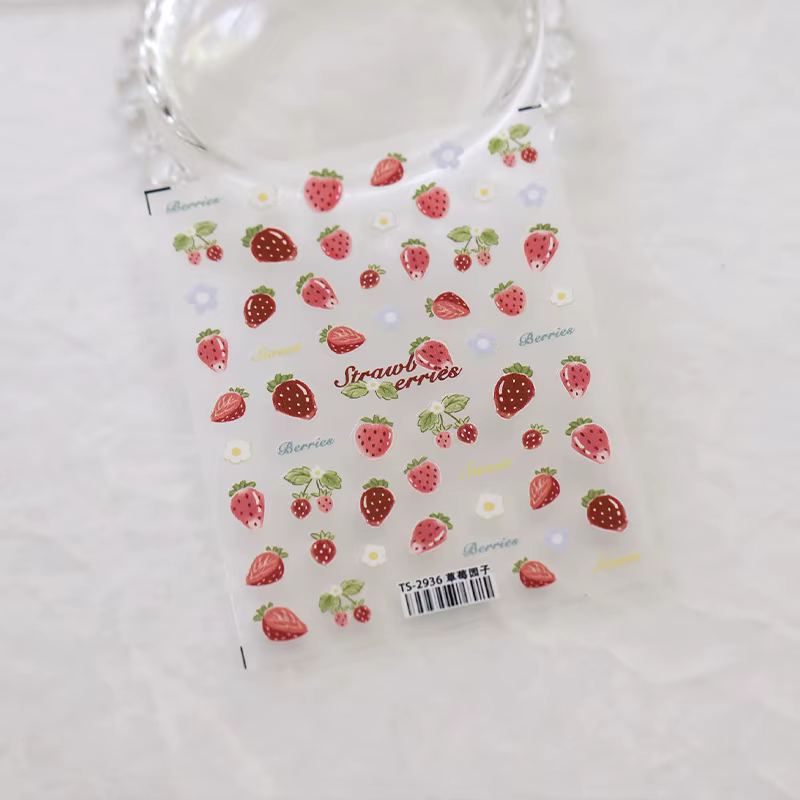Autocollants pour ongles 5D fraise