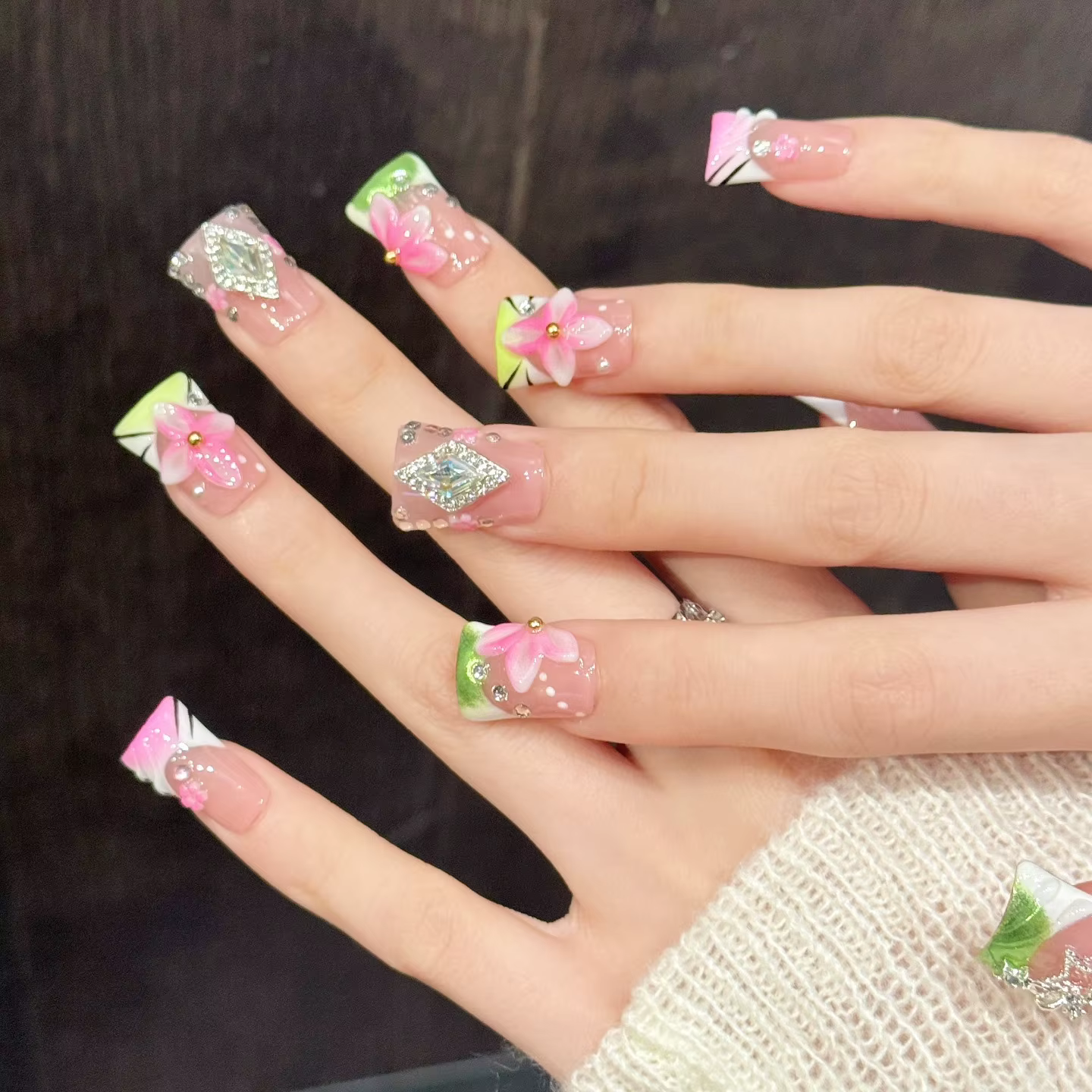10 faux ongles faits à la main en forme de canard