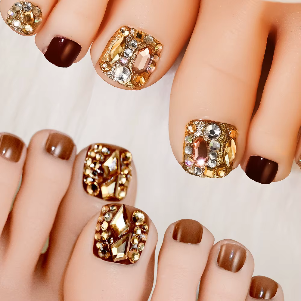 24 pièces diamant faux ongles court carré Aurora couverture complète portable strass