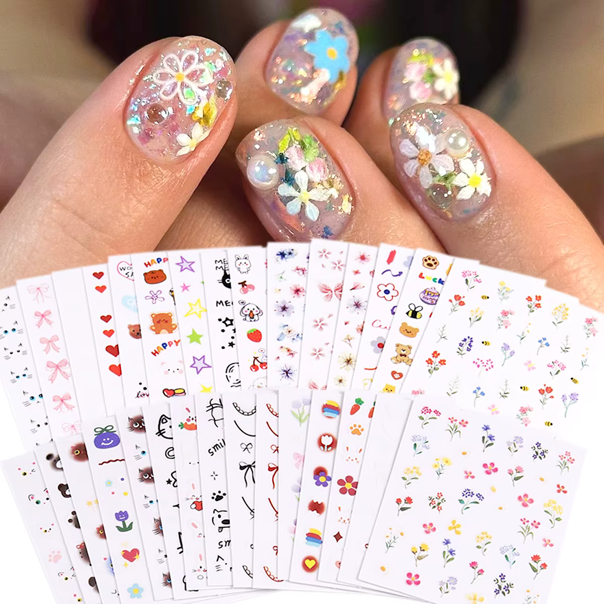 Ensemble d'autocollants pour ongles mignons de style dessin animé
