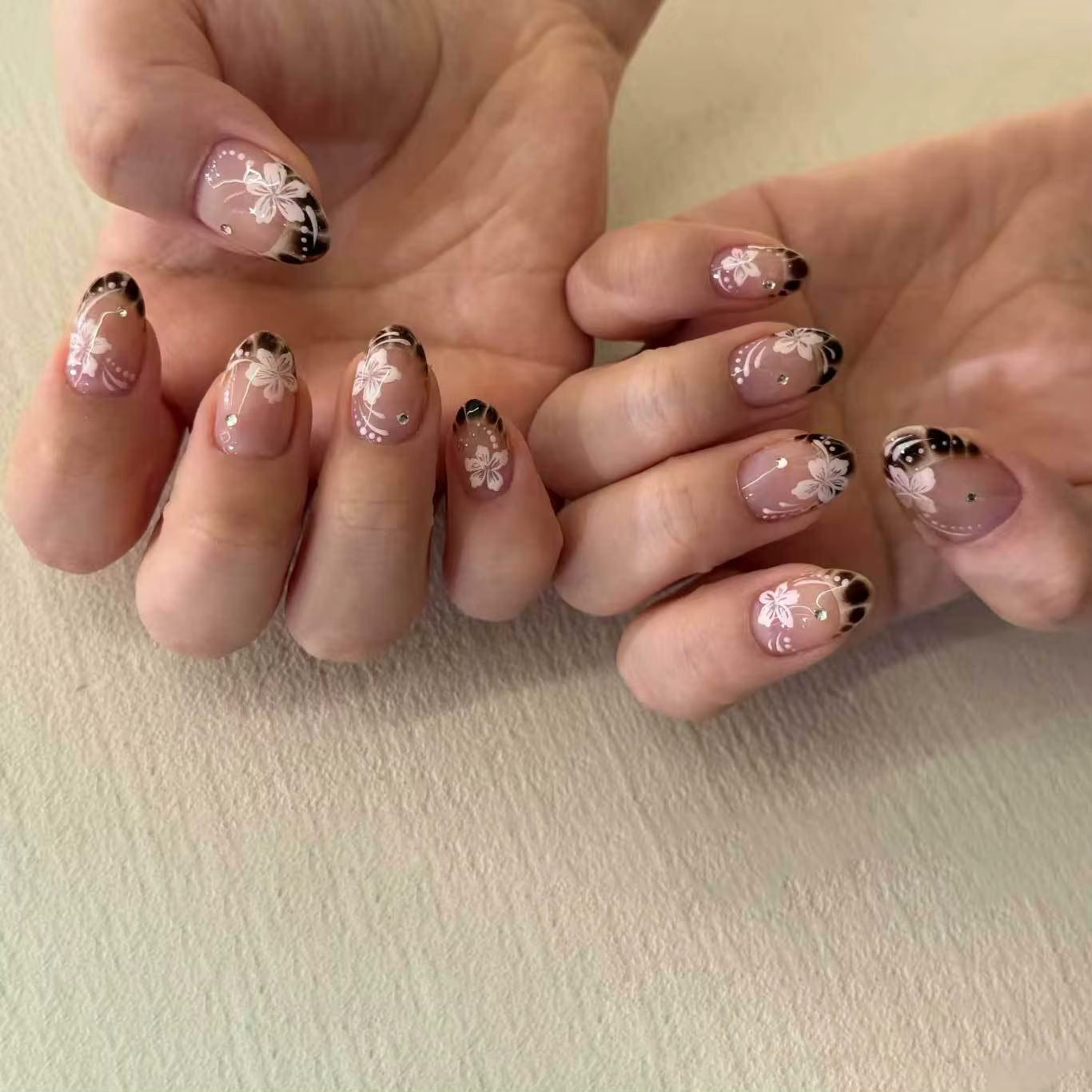 Faux ongles de Style français rose