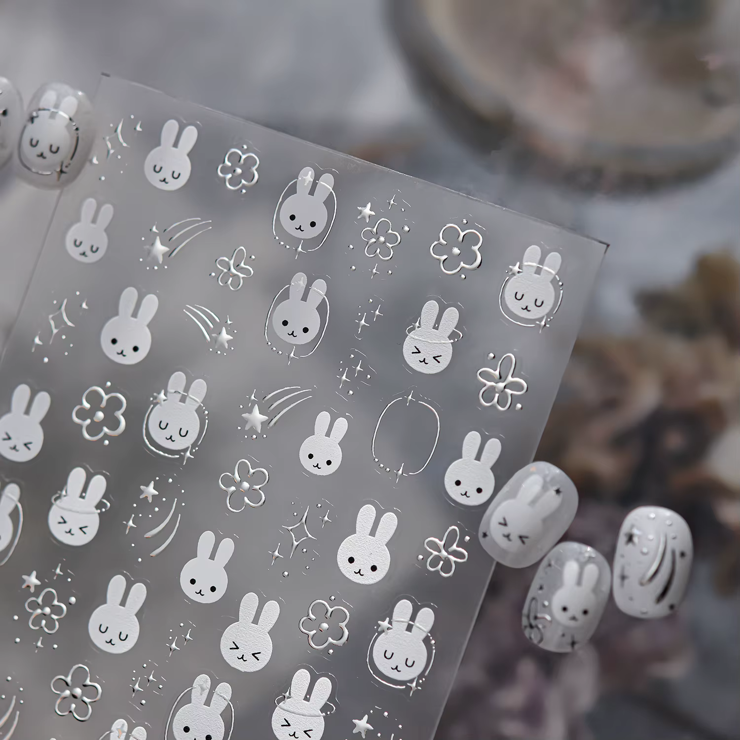 Autocollants pour ongles estampés à l'or
