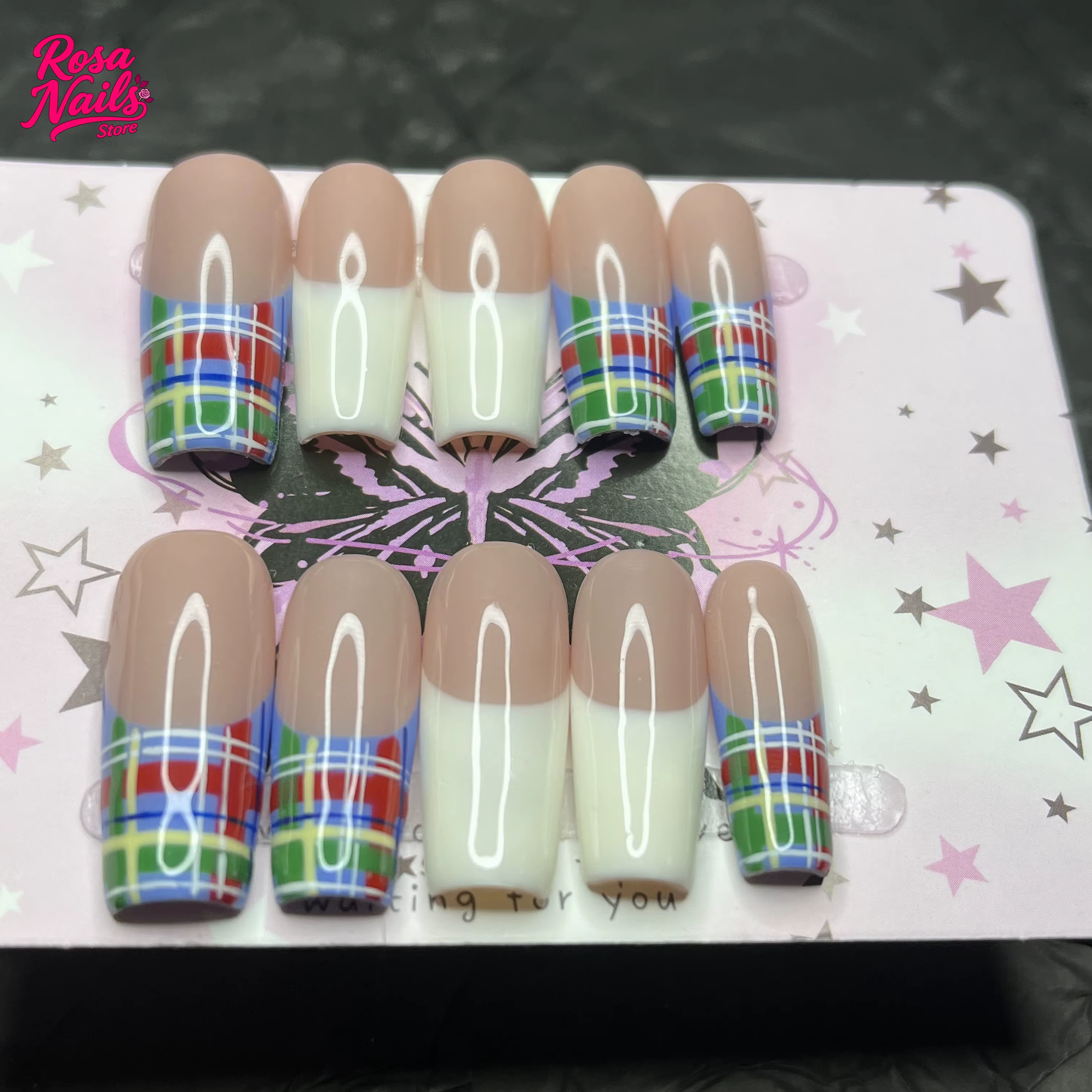 Faux ongles longs carrés faits à la main