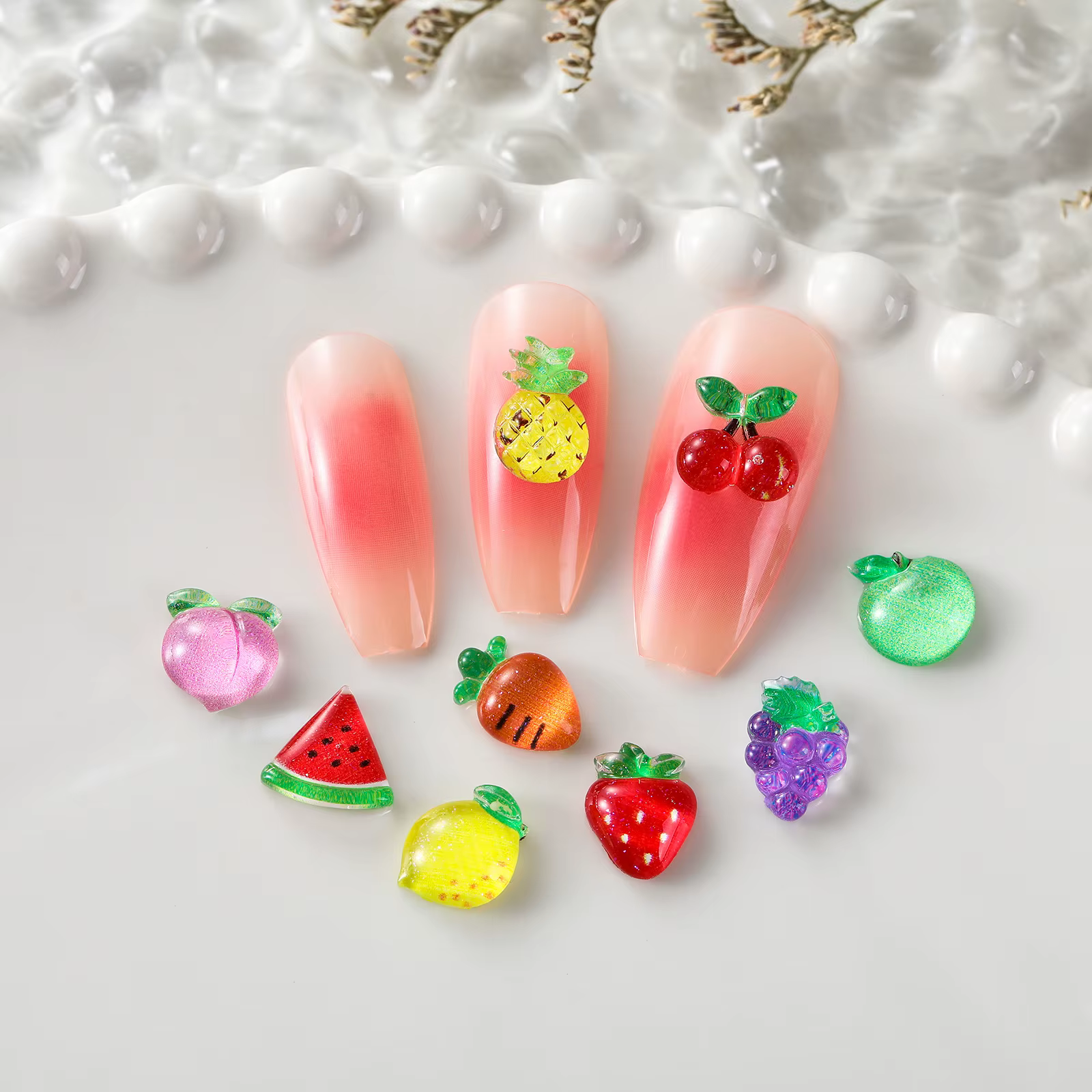 100 pièces de breloques pour Nail Art cerise