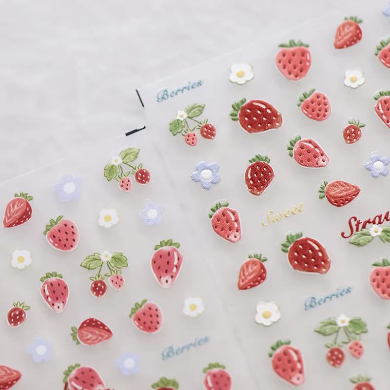 Autocollants pour ongles 5D fraise