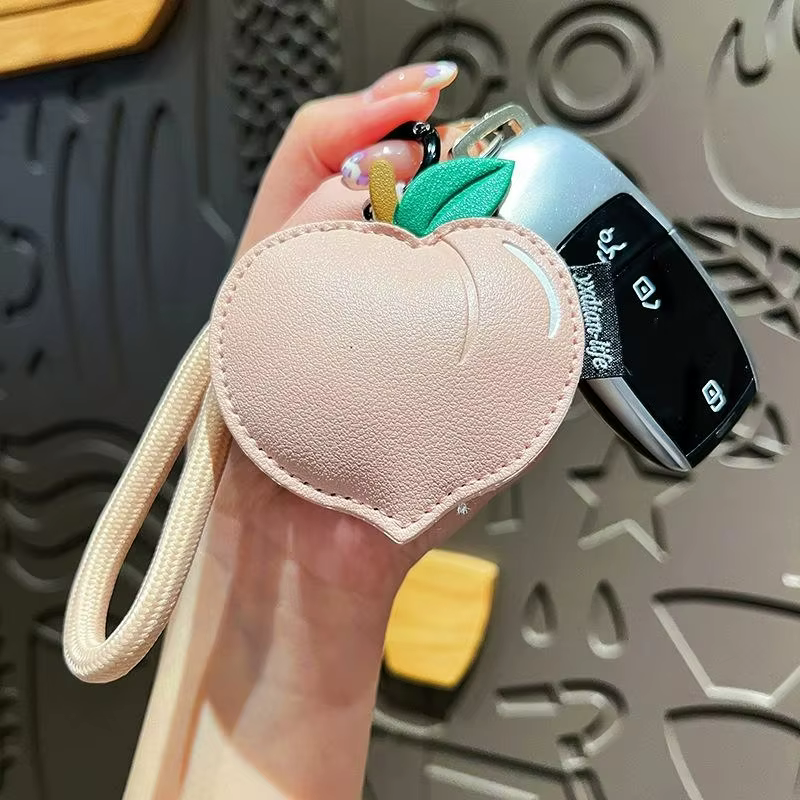 Porte-clés fruits en cuir créatif, dessin animé pêche citron cerise, pendentif sacs exquis, accessoires suspendus, cadeaux pour filles