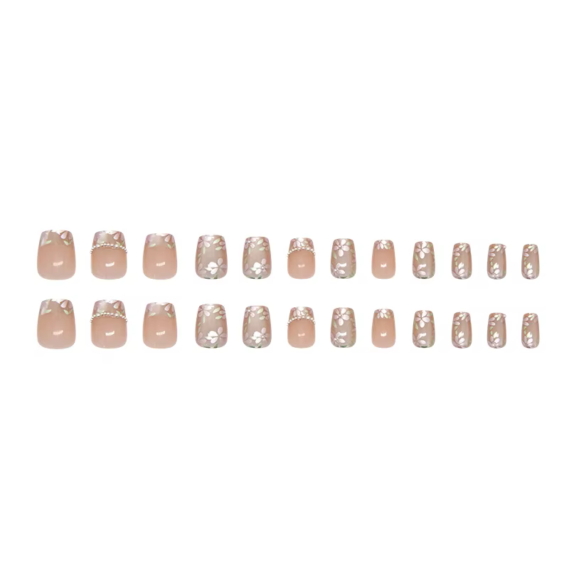 Faux ongles français mi-courts