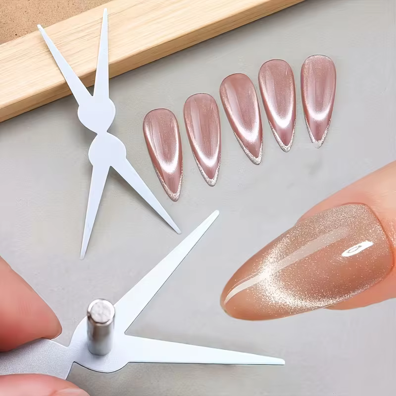 4 styles d'outils de nail art en métal pour ongles œil de chat en Y / style français mignon