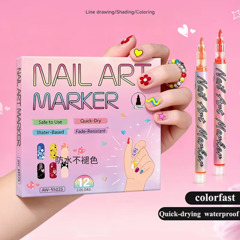 Stylos pour Nail Art 12 couleurs 0.7MM