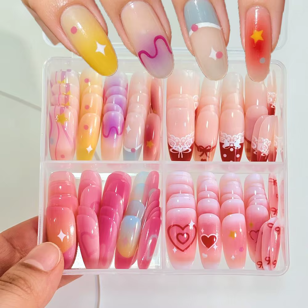 120 faux ongles à presser
