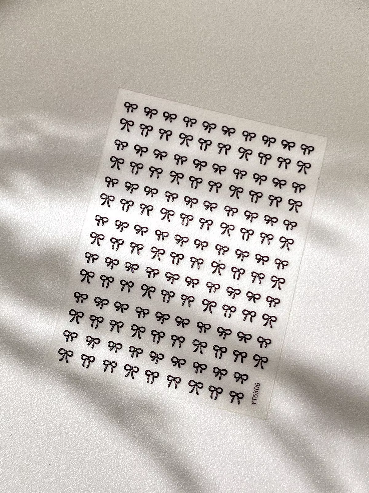 Autocollants pour Nail Art avec nœuds colorés en relief