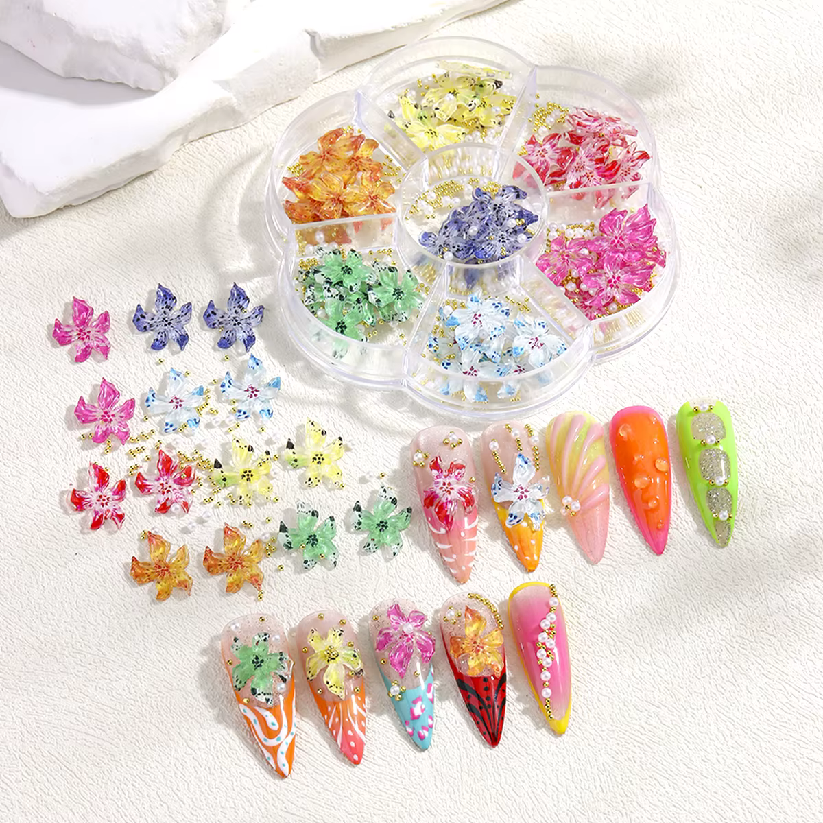 Décorations pour ongles en résine